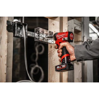 Гвинтоверт ударний акумуляторний Milwaukee M12 FID2-0 12В 170Нм 3600об/хв 1/4 Гвинтоверт ударний акумуляторний Milwaukee M12 FID2-0 12В 170Нм 3600об/хв 1/4