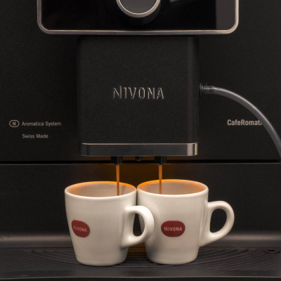 Nivona Кофемашина автоматическая CafeRomatica NICR 930, 1455 Вт., резервуар для воды 1.8 л., 15 Бар., сенсор, капучинатор, черный.