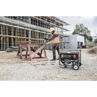 Karcher Генератор PGG 8/3 бензиновий, 380 (+ 230В), електростарт, max 7.5кВт, AVR Karcher Генератор PGG 8/3 бензиновий, 380 (+ 230В), електростарт, max 7.5кВт, AVR
