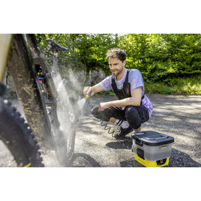 Мінімийка низького тиску акумуляторна Karcher OC 4 120л/год шланг 2.8м бак для води 8л 3.082кг USB-C