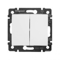 Вимикач 2-клавішний Legrand Valena Classic, 10АХ, 250V, автоматичні клеми, білий