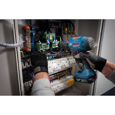 Шуруповерт-дрель ударный аккумуляторный Bosch GSB 183-LI 18В 1х2А-ч 21-56Нм 374-1815об-хв кейс 1.2кг