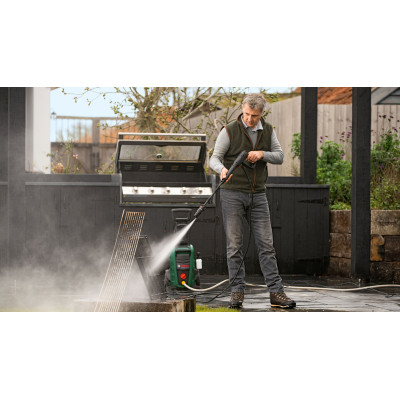 Минимойка высокого давления Bosch UniversalAquatak 135, 1900Вт, 135бар, 410л/ч, насадка 3в1, 7.9кг (0.600.8A7.C00)