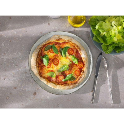 Микроволновая печь Electrolux, 20л, механическое управление, 800Вт, гриль, черный (EMZ421MMK) Микроволновая печь Electrolux, 20л, механическое управление, 800Вт, гриль, черный (EMZ421MMK)