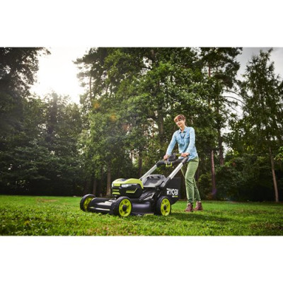 Газонокосарка акумуляторна Ryobi RY36LMXSP53A-160 самохідна MAX POWER 36В акб 1х6А·год дека 53см 70л 20-100мм 3в1 LED-фари до 3200м.кв (5133005802)