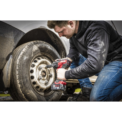 Гайковерт ударний SKIL 3285 CA XP безщітковий 20В до 2850об/хв 700Нм 2.25кг без АКБ та ЗП Гайковерт ударний SKIL 3285 CA XP безщітковий 20В до 2850об/хв 700Нм 2.25кг без АКБ та ЗП