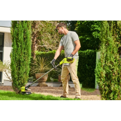 Триммер садовый аккумуляторный Ryobi RY18LT33B-0 ONE+ 18В 33см(леска) 2.6кг без АКБ и ЗУ (5133006024) Триммер садовый аккумуляторный Ryobi RY18LT33B-0 ONE+ 18В 33см(леска) 2.6кг без АКБ и ЗУ (5133006024)