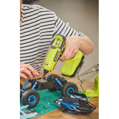 Пістолет клейовий Ryobi ONE+ RGL18-0 18В стрижні 11/12мм 200/130° без АКБ та ЗП