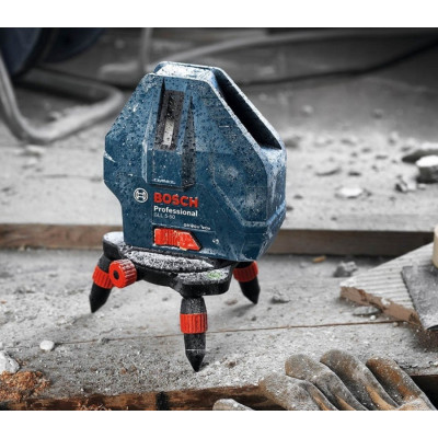 Нiвелiр лазерний Bosch Professional GLL 3-15X, до 15м, ±0.2мм/м, 3 проміня + 1 точка прямовису Нiвелiр лазерний Bosch Professional GLL 3-15X, до 15м, ±0.2мм/м, 3 проміня + 1 точка прямовису