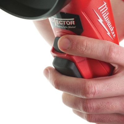 Шліфмашина кутова Milwaukee AGV 12-125 XE 125мм 1200Вт 11000об/хв 2.4кг