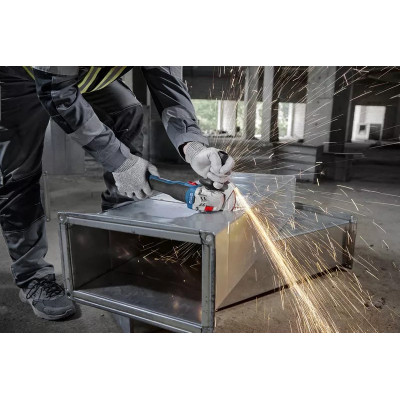 Шліфмашина кутова акумуляторна Bosch Professional GWS 18V-8 125мм 18В 2x4А·год 0-11000об/хв 1.7кг кейс ЗП GAL 18V-40