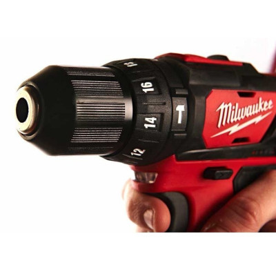 Шурупокрут-дриль ударний акумуляторний Milwaukee M12 BPD-0 12В 30Нм 0-1500об/хв 1.0кг без АКБ та ЗП Шурупокрут-дриль ударний акумуляторний Milwaukee M12 BPD-0 12В 30Нм 0-1500об/хв 1.0кг без АКБ та ЗП