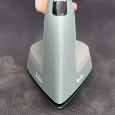 Прасувальна система Tefal Steam Board 450, 1800Вт, 1500мл, верт. відпарювання, нерж. сталь, білий Прасувальна система Tefal Steam Board 450, 1800Вт, 1500мл, верт. відпарювання, нерж. сталь, білий