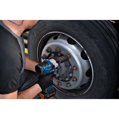 Гайковерт ударний акумуляторний Bosch Professional GDS 18V-1050 H 18В 2x5А·год 1050/1700Нм до 1750об/хв квадрат 3/4