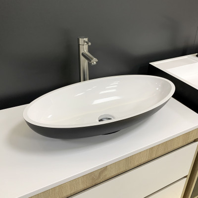 Раковина, умивальник Adamant ANDERE NEW, штучний камінь, овальна, без отвору для змішувача та переливу, 590х295х130мм, накладний, чорно-білий Раковина, умивальник Adamant ANDERE NEW, штучний камінь, овальна, без отвору для змішувача та переливу, 590х295х130мм, накладний, чорно-білий