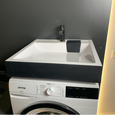 Раковина, умивальник Adamant WASHER NEW, штучний камінь, прямокут., з отвором для змішувача, без переливу, 595х595х115мм, накладний, чорно-білий Раковина, умивальник Adamant WASHER NEW, штучний камінь, прямокут., з отвором для змішувача, без переливу, 595х595х115мм, накладний, чорно-білий