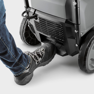 Мінімийка високого високого тиску Karcher HD 9/20-4 М Classic 6500Вт 380В 200бар 900л/год шланг 10м 57кг Мінімийка високого високого тиску Karcher HD 9/20-4 М Classic 6500Вт 380В 200бар 900л/год шланг 10м 57кг