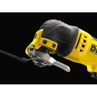 Багатофункціональний інструмент мережевий DeWalt 300Bт 0-22000кол/хв 1.5кг Багатофункціональний інструмент мережевий DeWalt 300Bт 0-22000кол/хв 1.5кг