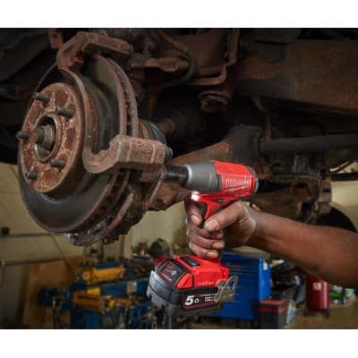 Гайковерт високомоментний акумуляторний Milwaukee M18 FUEL ONE-KEY 18В 702-1627Нм 0-1800об/хв 3/4