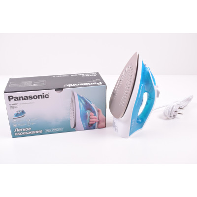 Праска Panasonic, 1550Вт, 210мл, постійна пара - 15гр, керам. підошва, блакитний (NI-M250TGTW)