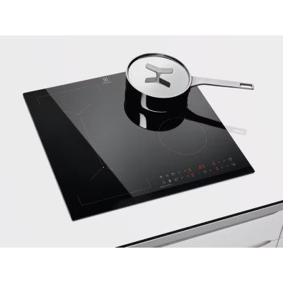 Варильна поверхня Electrolux індукційна, 60см, розширена зона, Hob2Hood, чорний Варильна поверхня Electrolux індукційна, 60см, розширена зона, Hob2Hood, чорний