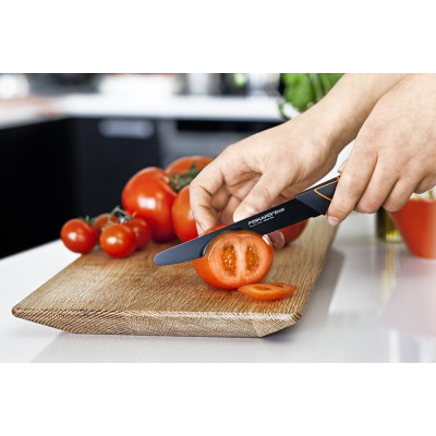 Fiskars Кухонний ніж для томатів Edge, 13.3 см