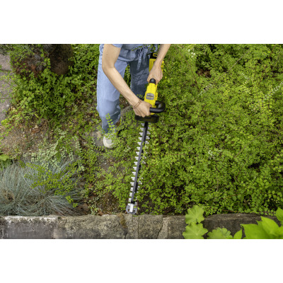 Кущоріз акумуляторний Karcher HGE 3-18 18В лезо 50см крок різу 22мм 2.41кг без АКБ та ЗП Кущоріз акумуляторний Karcher HGE 3-18 18В лезо 50см крок різу 22мм 2.41кг без АКБ та ЗП