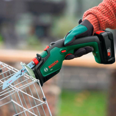 Пила шабельна акумуляторна Bosch KEO 18В пропил 80мм хід 20мм 1.4кг без АКБ та ЗП