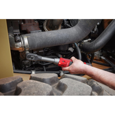 Гайковерт ударний кутовий акумуляторний Milwaukee M12 FUEL 12В 81Нм 350об/хв +набір приладдя 1.2кг без АКБ та ЗП