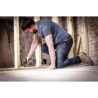 Гайковерт ударний SKIL 3265 CA Compact безщітковий 20В 1х5А·год до 2850об/хв 250Нм 0.9кг Гайковерт ударний SKIL 3265 CA Compact безщітковий 20В 1х5А·год до 2850об/хв 250Нм 0.9кг