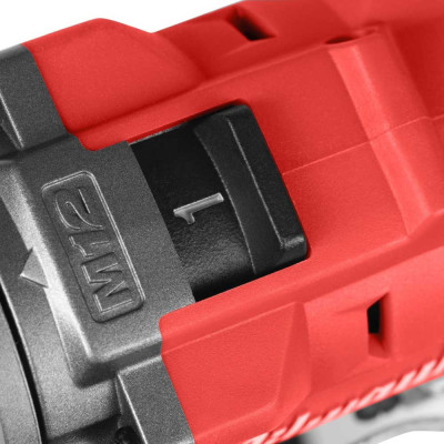 Гвинтоверт ударний акумуляторний Milwaukee M12 FID2-0 12В 170Нм 3600об/хв 1/4 Гвинтоверт ударний акумуляторний Milwaukee M12 FID2-0 12В 170Нм 3600об/хв 1/4