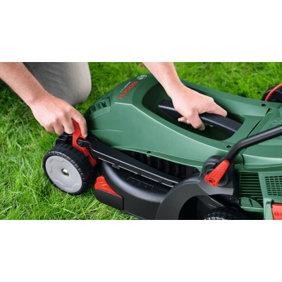 Bosch Газонокосарка мережеваUniversalRotak 37-555 1400Вт 37см 40л 27-50мм 15.5кг