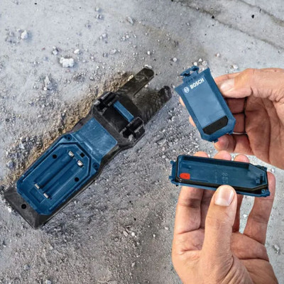 Вилковий вимірювач Bosch Professional GFM 1000-15 0-1000В 2AAх1.5В