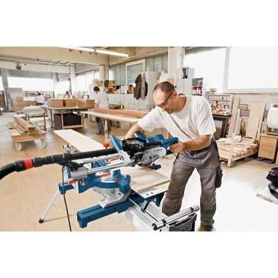 Пила торцювальна Bosch Professional GCM 8 SJL 1600Вт диск 216мм 17.3кг