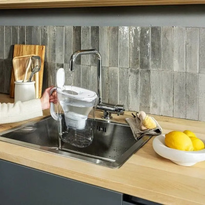 Фільтр-глечик Brita Style Essential MXPro 2.4л (1.4л очищеної води) + 2 картриджа білий