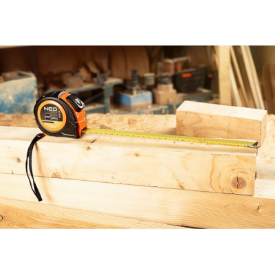 Neo Tools Рулетка, 7.5мx25мм, з фіксатором змотування Neo Tools Рулетка, 7.5мx25мм, з фіксатором змотування