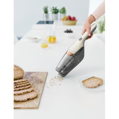 Пылесос Electrolux беспроводной, конт пыль -0,5л, автон. работа до 35мин, 2 в 1, турбо-щетка, белый Пылесос Electrolux беспроводной, конт пыль -0,5л, автон. работа до 35мин, 2 в 1, турбо-щетка, белый
