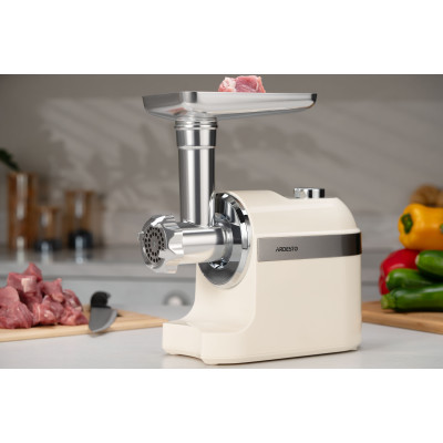 ARDESTO М'ясорубка, 1800Вт, 2кг/хв, 3 решітки, насадка для ковбас, кеббе, пластик, бежево-сріблястий