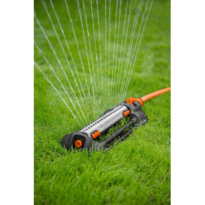 Зрошувач дощовий Neo Tools, дощувач маятниковий, 20 сопел в металевому елементі, регулювання діапазону та сили поливу, площа розпилення 16х20м