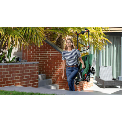 Газонокосарка акумуляторна Bosch CityMower 18V-32-300 18В 32см 31л 30-60мм 8.8кг без АКБ та ЗП