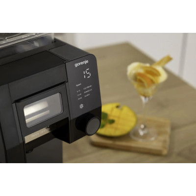 Морозивниця Gorenje 3 в 1, 210Вт, чаша-1л, 35 кг - 24 год., слаші, лід, морозиво, електронне управління, чорний Морозивниця Gorenje 3 в 1, 210Вт, чаша-1л, 35 кг - 24 год., слаші, лід, морозиво, електронне управління, чорний