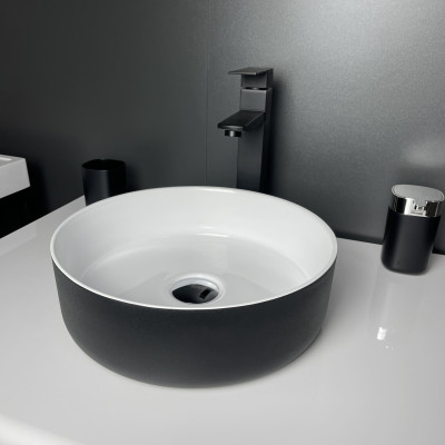 Раковина, умивальник Adamant ARENA, штучний камінь, кругла, без отвору для змішувача та переливу, 360х113мм, врезной, чорно-білий Раковина, умивальник Adamant ARENA, штучний камінь, кругла, без отвору для змішувача та переливу, 360х113мм, врезной, чорно-білий