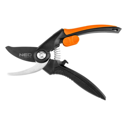 Секатор площинний Neo Tools, d різу 20мм, 210мм, 178г
