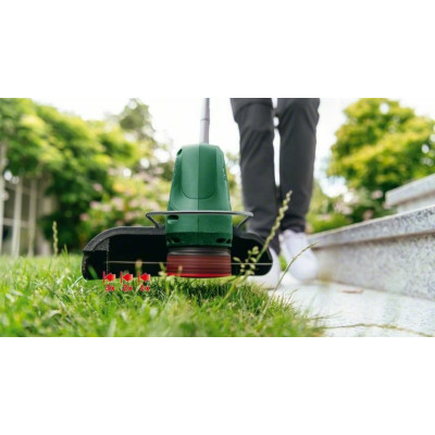 Тример садовий акумуляторний Bosch UniversalGrassCut 18V-26 26см 2.3кг без АКБ та ЗП
