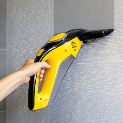 Sencor Пилосос безпровідний, вологе прибирання, вода -0,2л, автон. робота до 20хв, для миття вікон, чорно-жовтий Sencor Пилосос безпровідний, вологе прибирання, вода -0,2л, автон. робота до 20хв, для миття вікон, чорно-жовтий