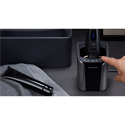 Бритва електр. Panasonic сіткова,  бритв.головок-5, Li-Ion, сух.+волог., тример, док-станція , чорно-синій