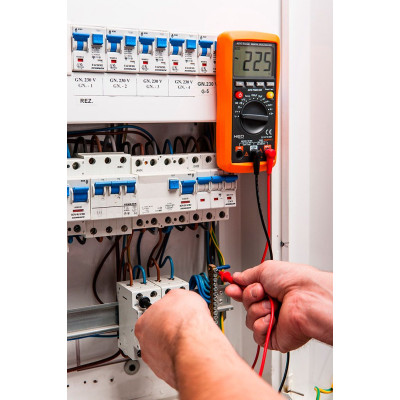 Neo Tools Мультиметр цифровий, 0-300В, широкий РК-дисплей з підсвіткою, чохол