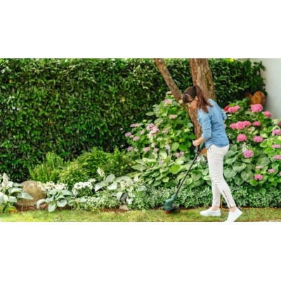Тример садовий акумуляторний Bosch UniversalGrassCut 18V-26 26см 2.3кг без АКБ та ЗП