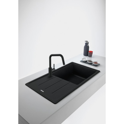 Змішувач для кухні Franke Lina U Pull Down, довж.виливу - 251мм, витяжний, поворотний, 1важіль, чорний матовий Змішувач для кухні Franke Lina U Pull Down, довж.виливу - 251мм, витяжний, поворотний, 1важіль, чорний матовий