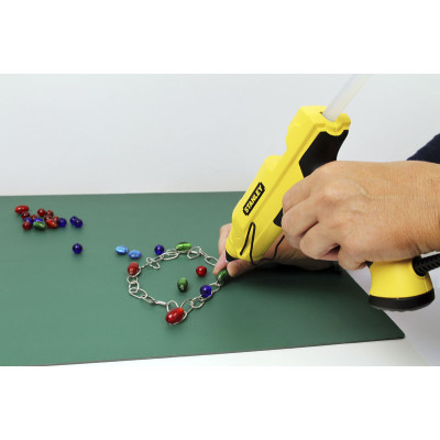 Пістолет клейовий Stanley FastWarm GR50 90Вт 11мм нагрівання за 100сек Пістолет клейовий Stanley FastWarm GR50 90Вт 11мм нагрівання за 100сек